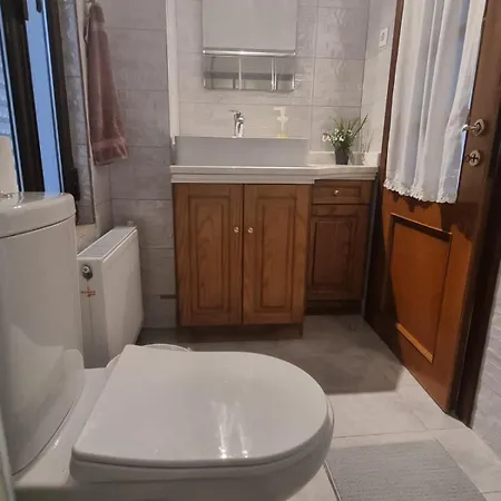 Villa In Trilofos-close To The Szaloniki