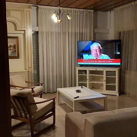 In Trilofos-close To The Vilă *